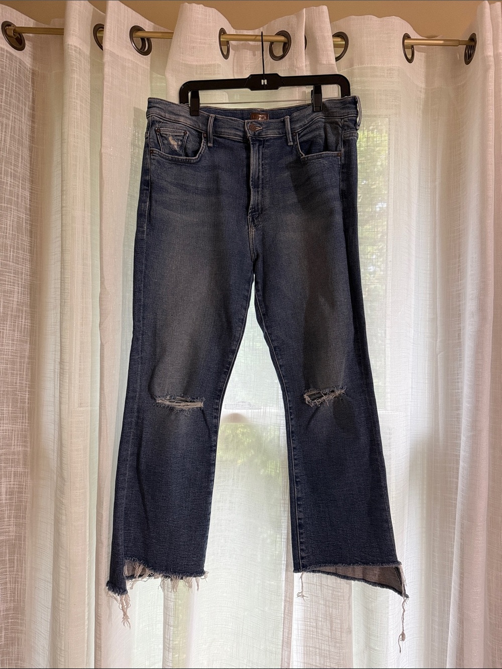 MOTHER Dark Blue Distressed Cropped Jeans